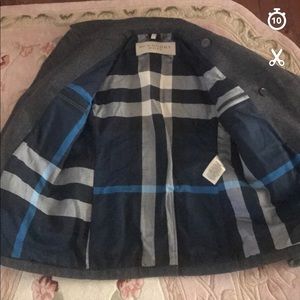 Men’s size xl Burberry coat